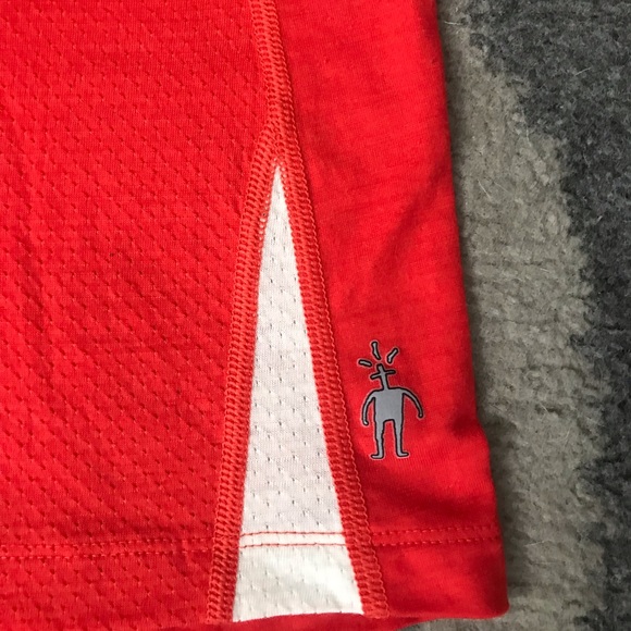 SMARTWOOL RED CYCLING WOOL WICKENING WITH BACK POCKET! - Picture 2 of 4